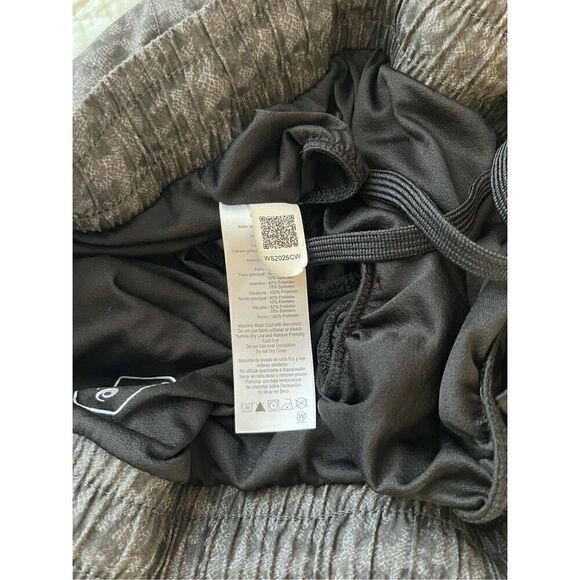 ASICS athletic shorts - Picture 10 of 10